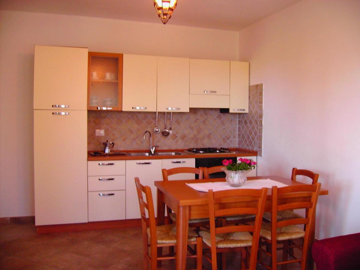 Lisa'S Lovely House Budoni Bagian luar foto